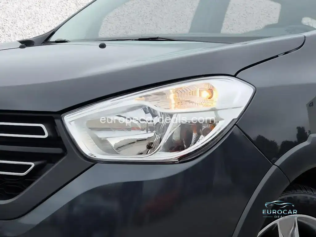 Dacia Lodgy