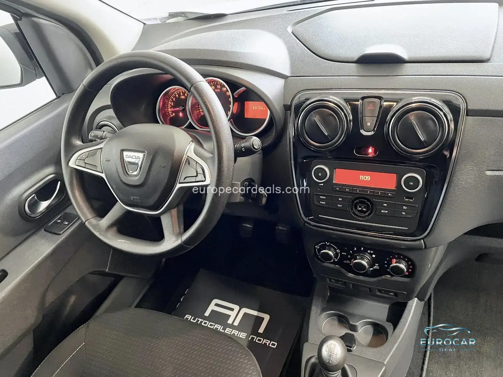 Dacia Lodgy
