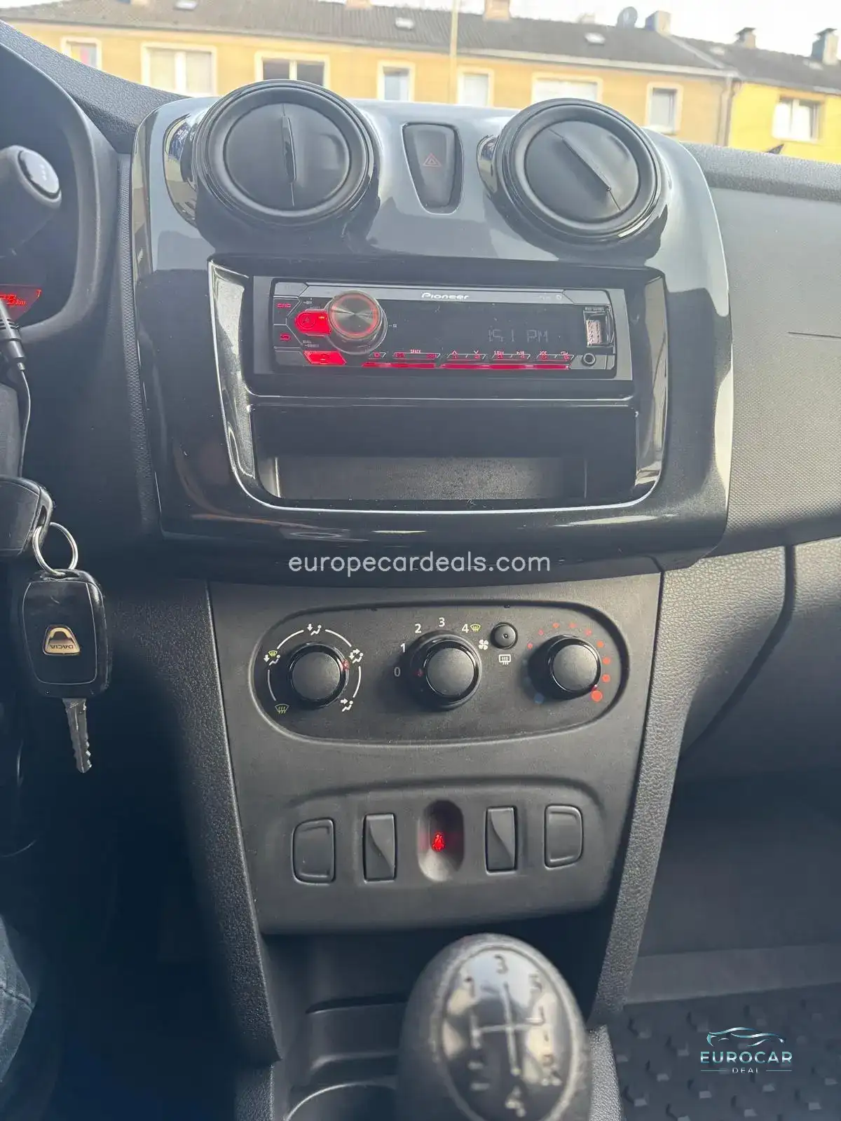 Dacia Logan