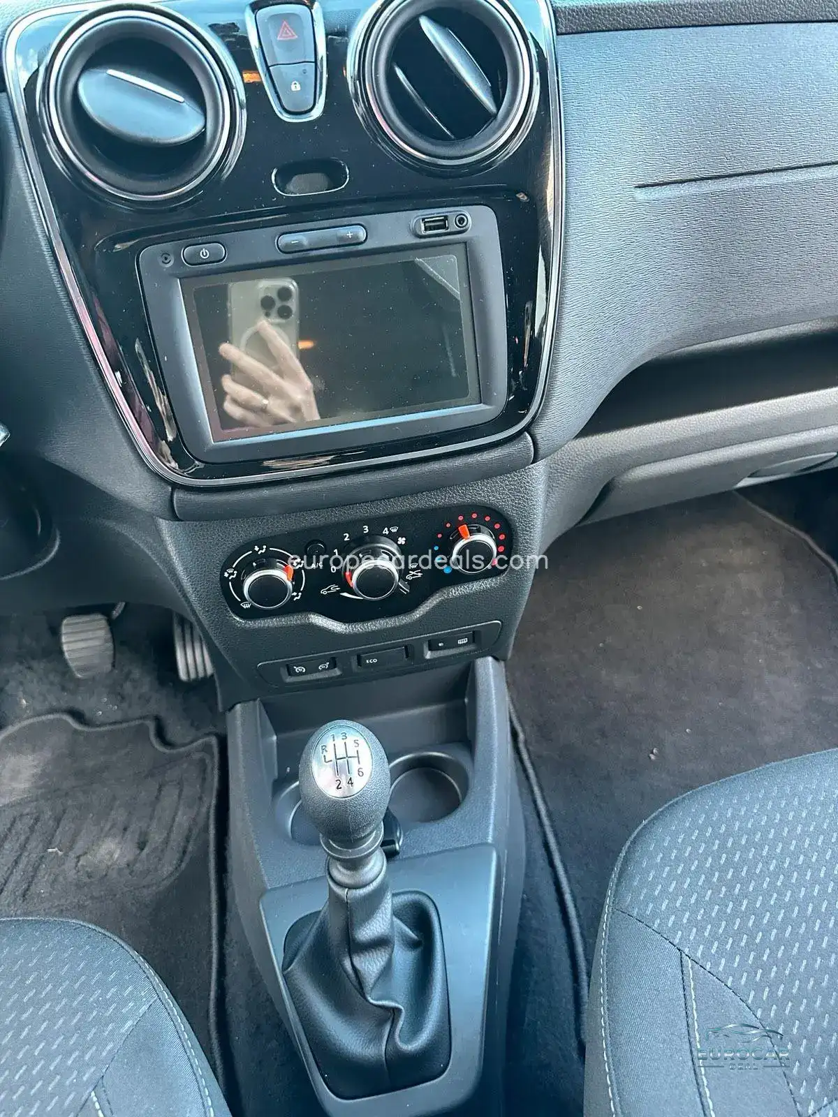 Dacia Lodgy