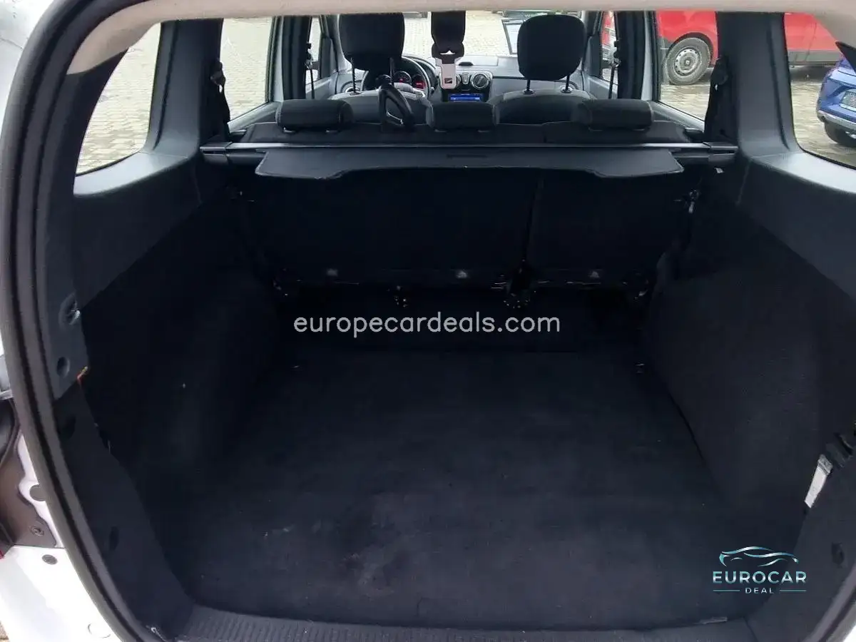 Dacia Lodgy