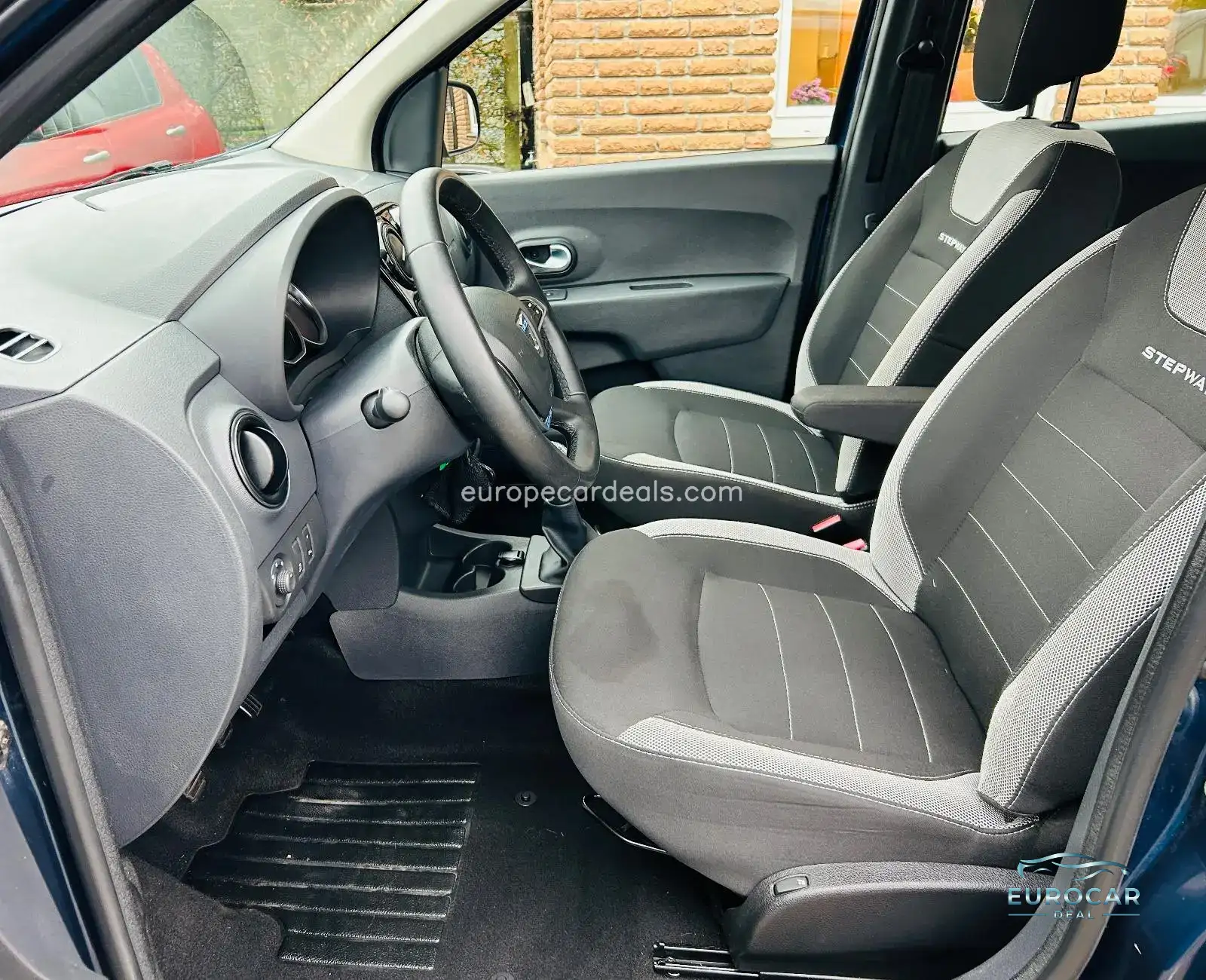Dacia Lodgy