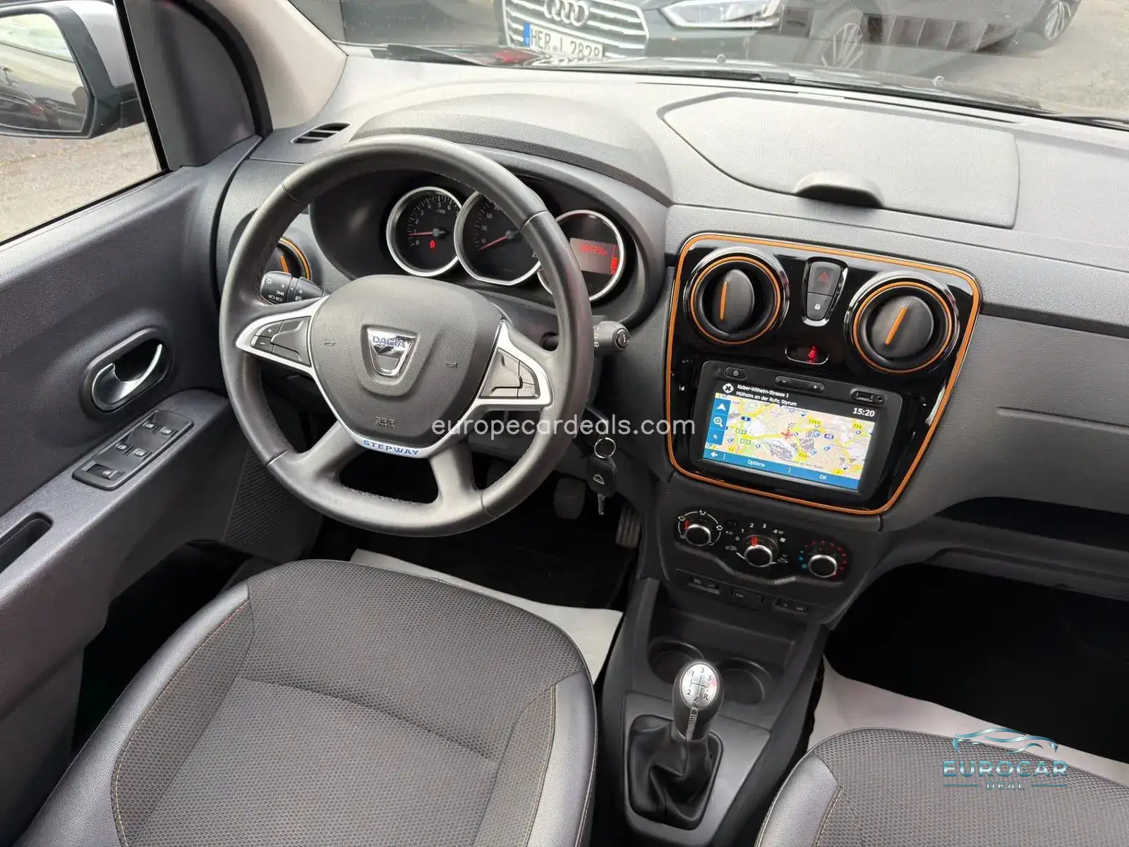 Dacia Lodgy