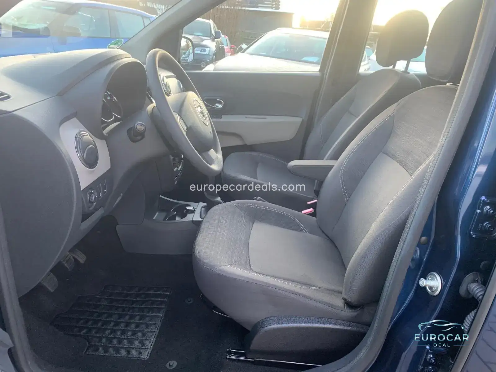 Dacia Lodgy