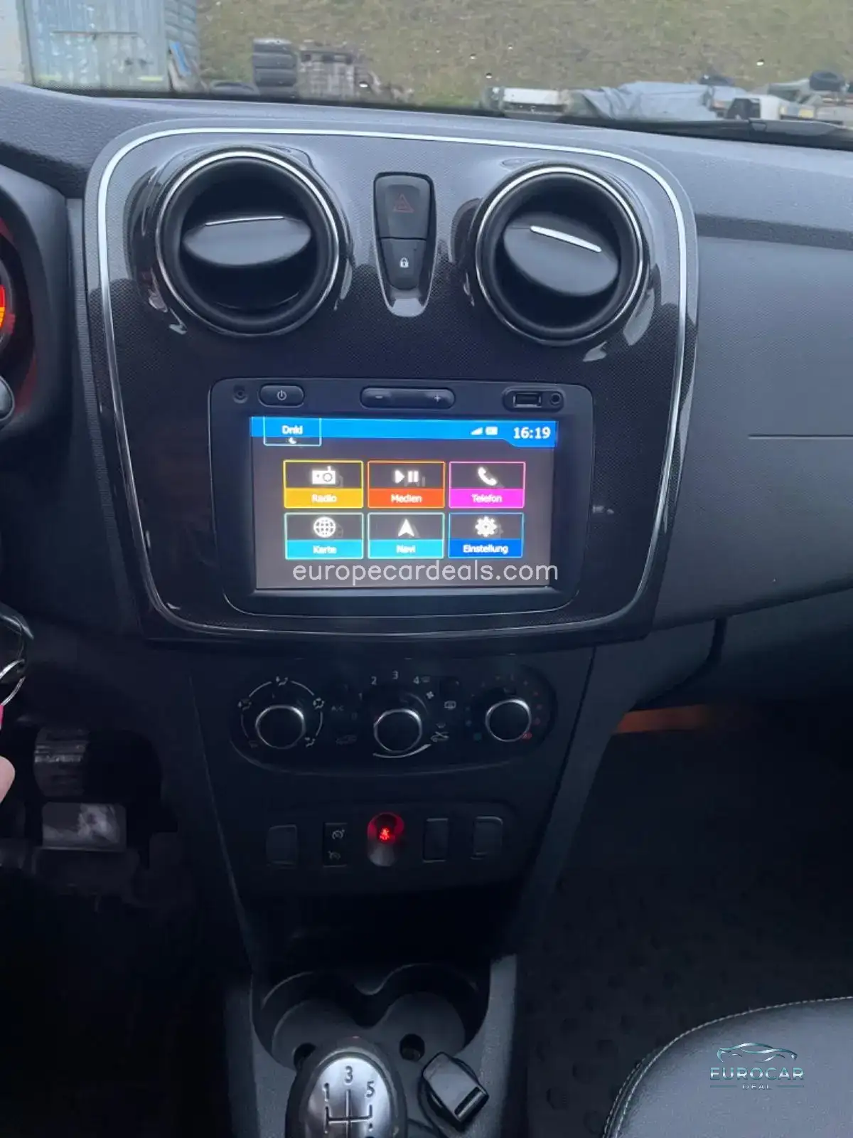 Dacia Sandero