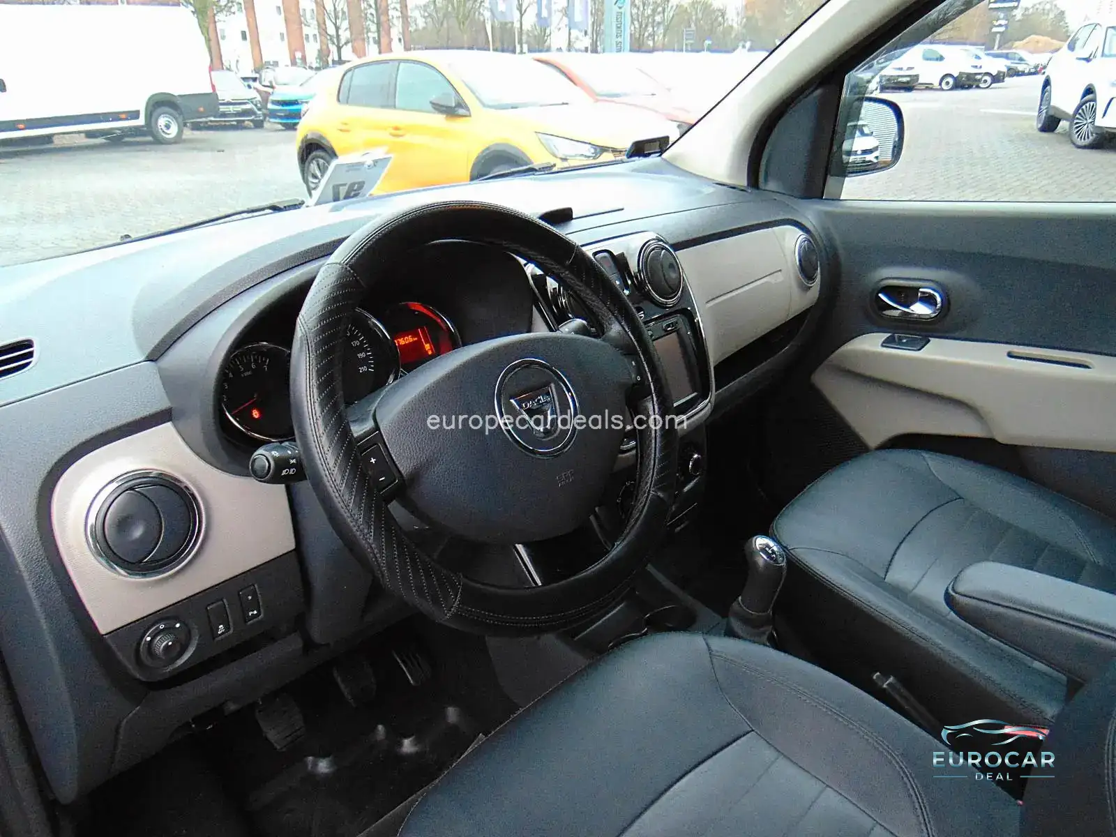 Dacia Lodgy