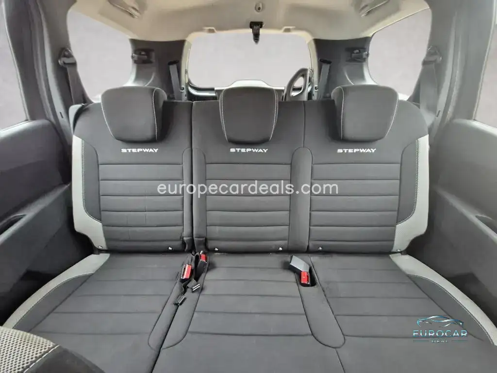 Dacia Lodgy