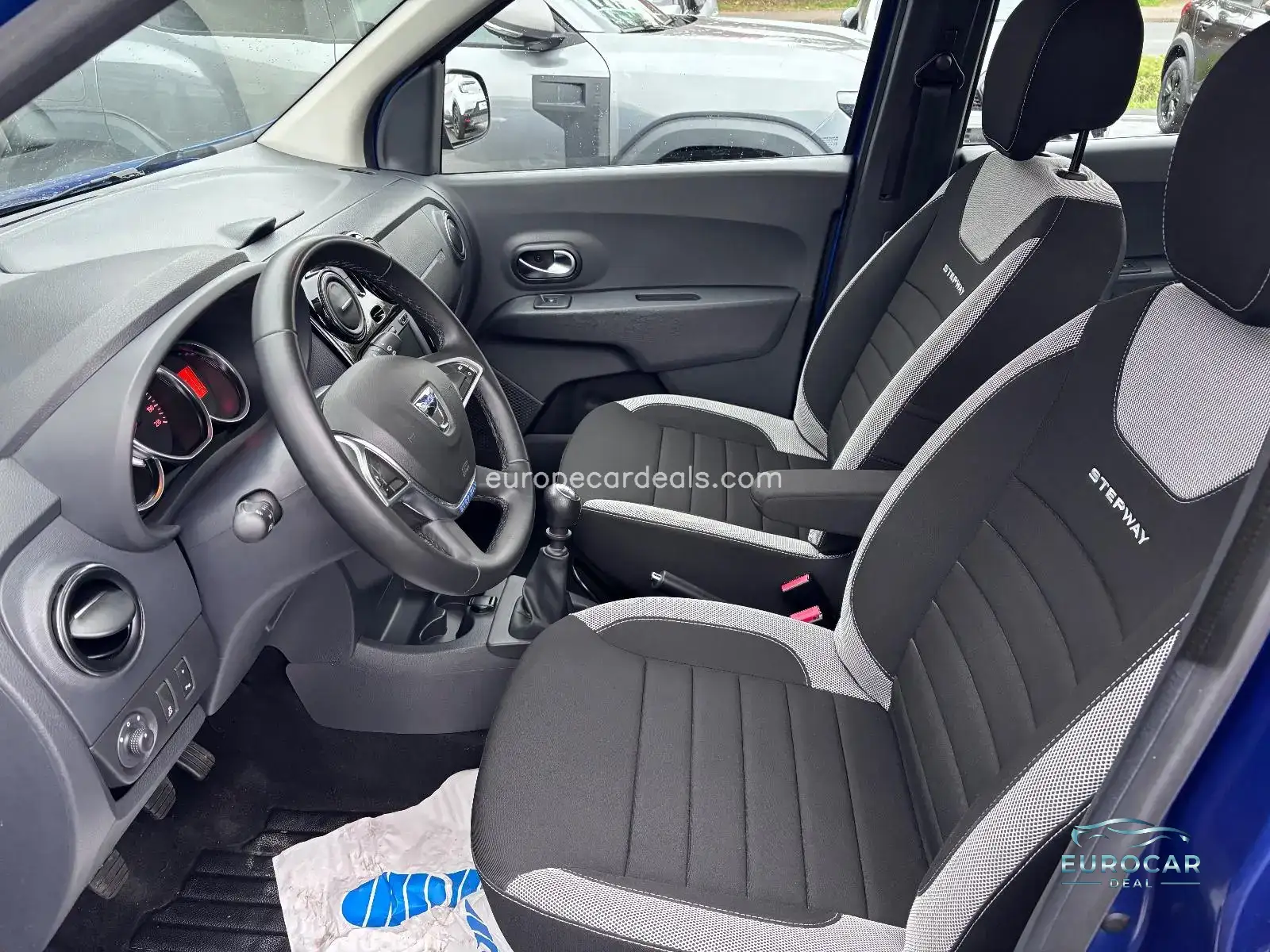 Dacia Lodgy