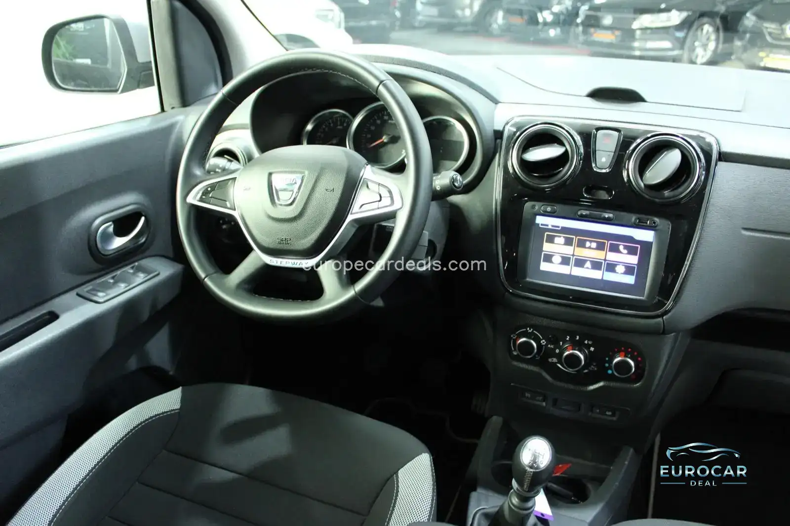 Dacia Lodgy