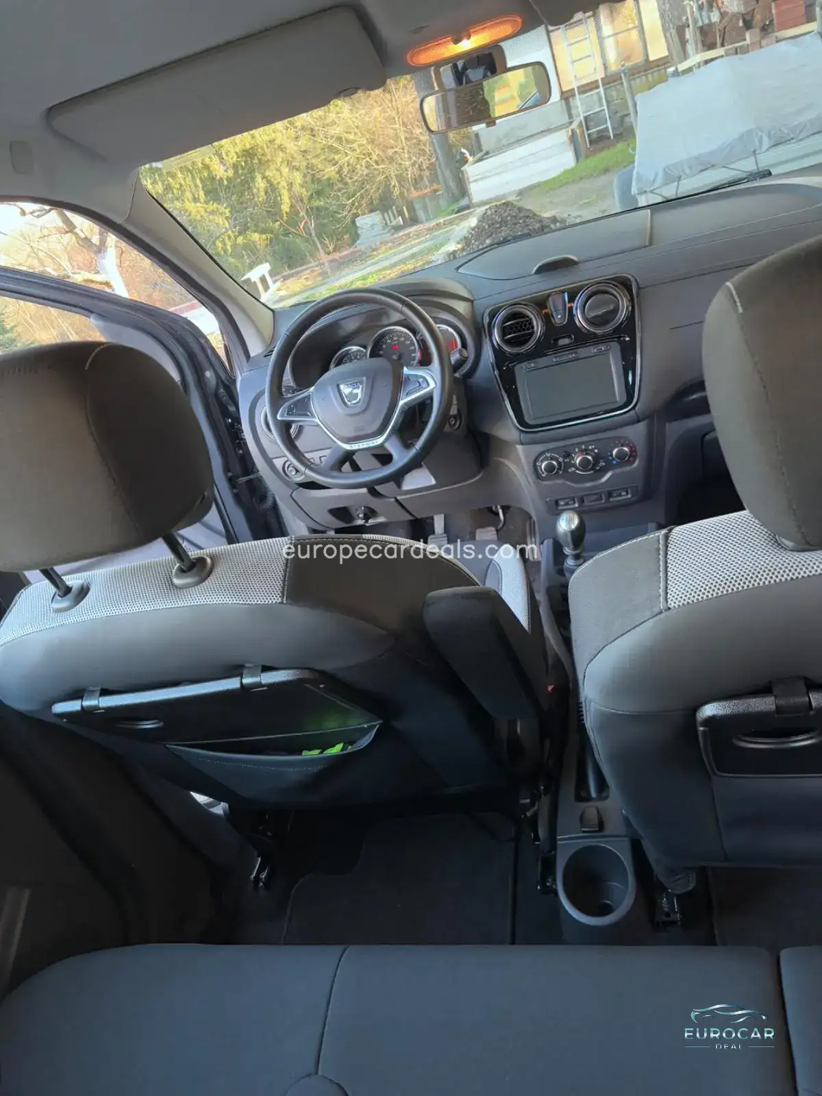 Dacia Lodgy