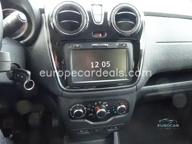 Dacia Lodgy