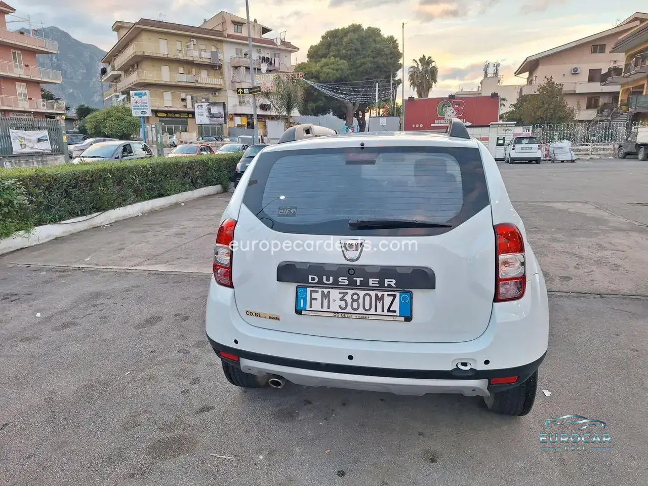 Dacia Duster