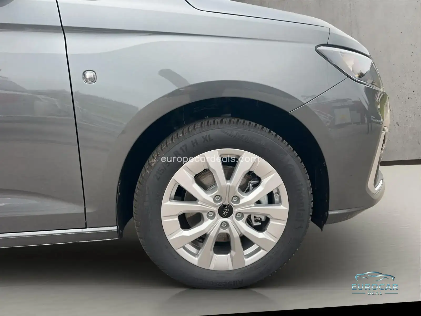 Ford Grand Tourneo