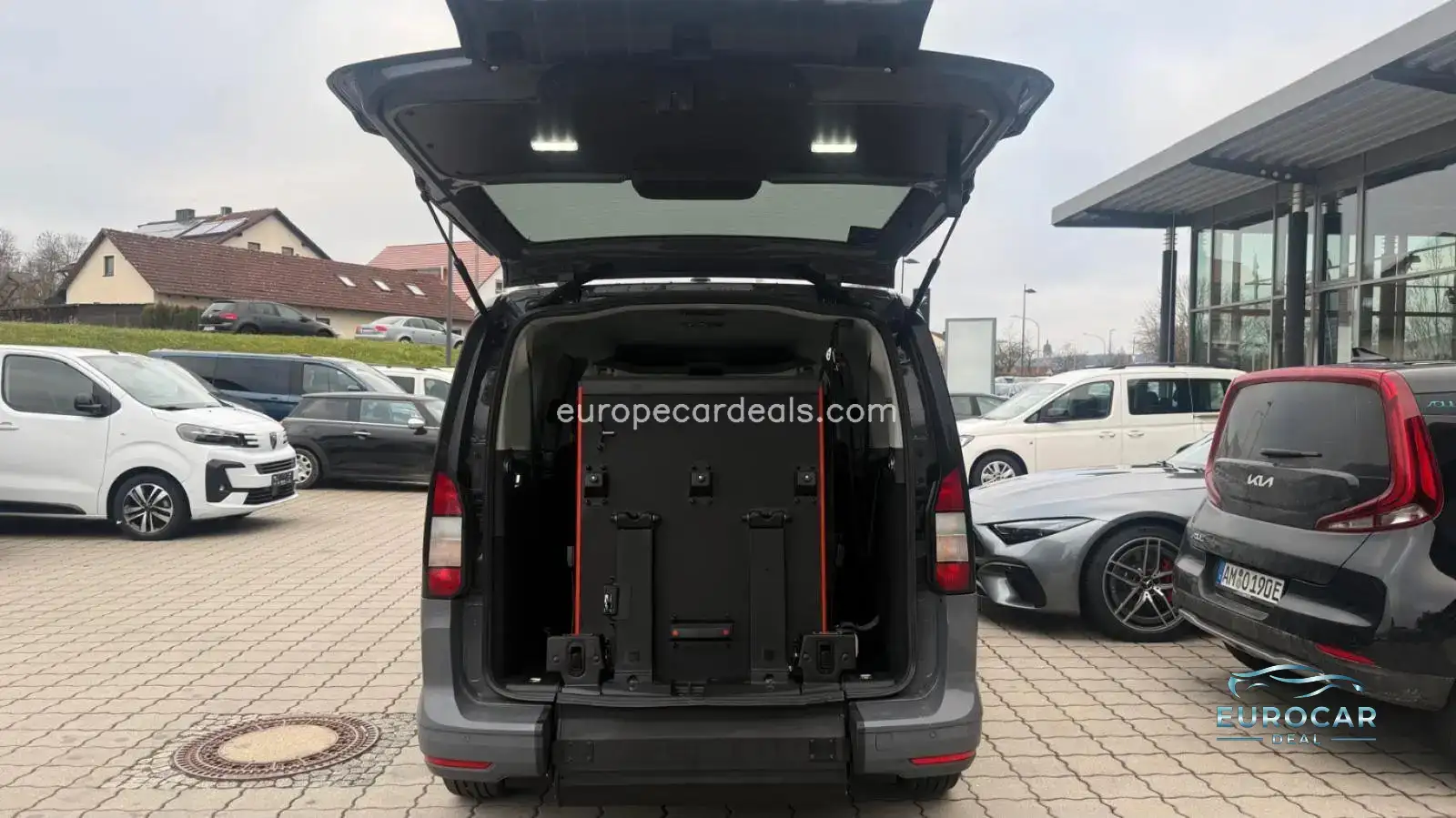 Ford Grand Tourneo