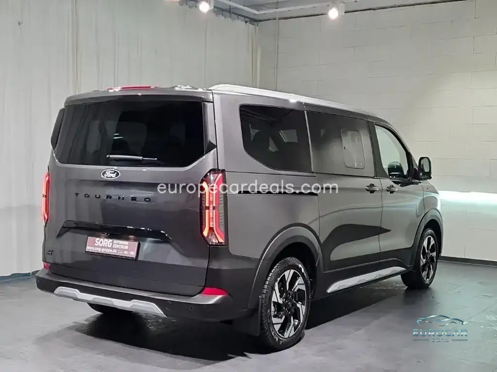 Ford Tourneo Custom