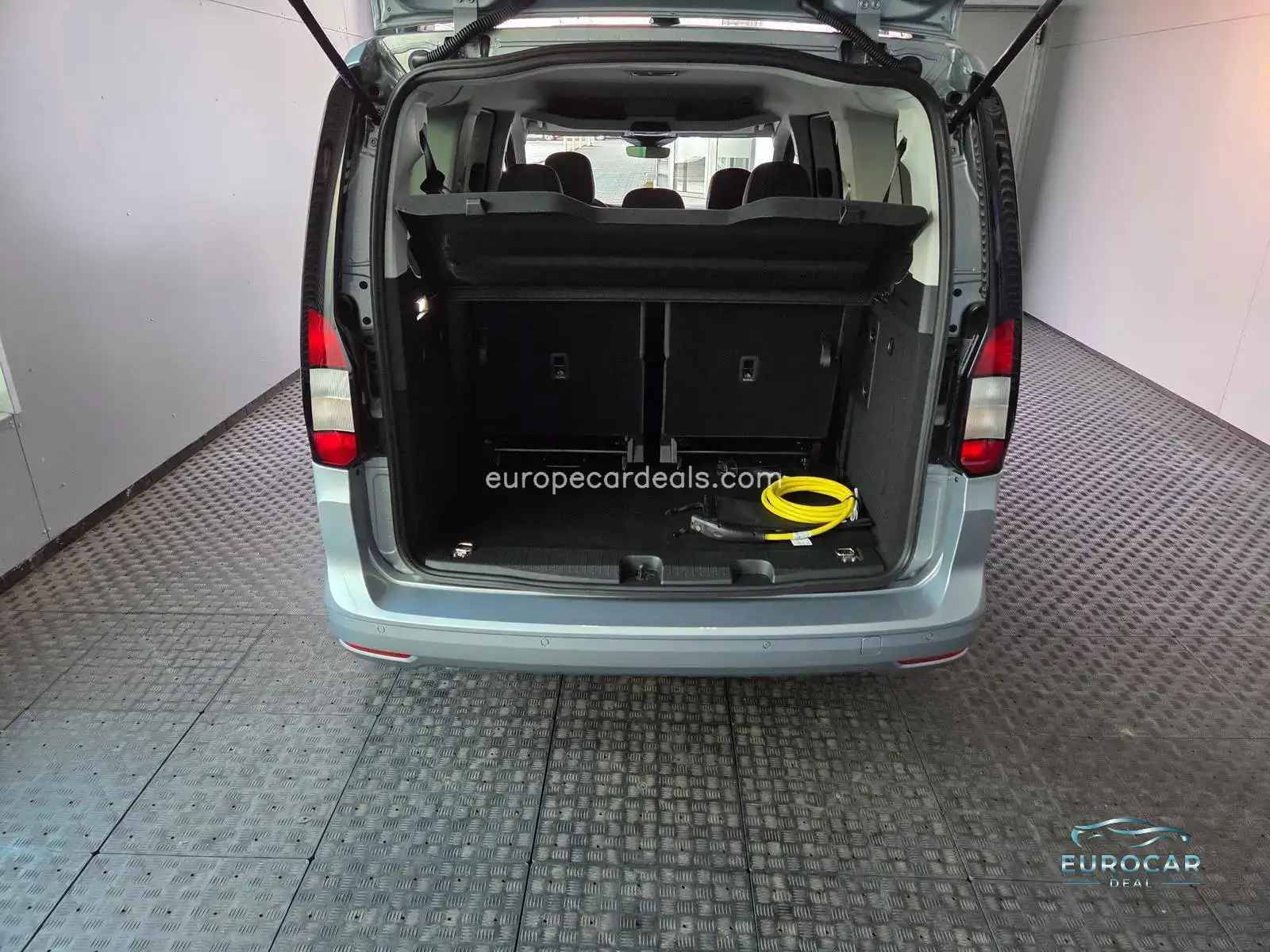 Ford Grand Tourneo
