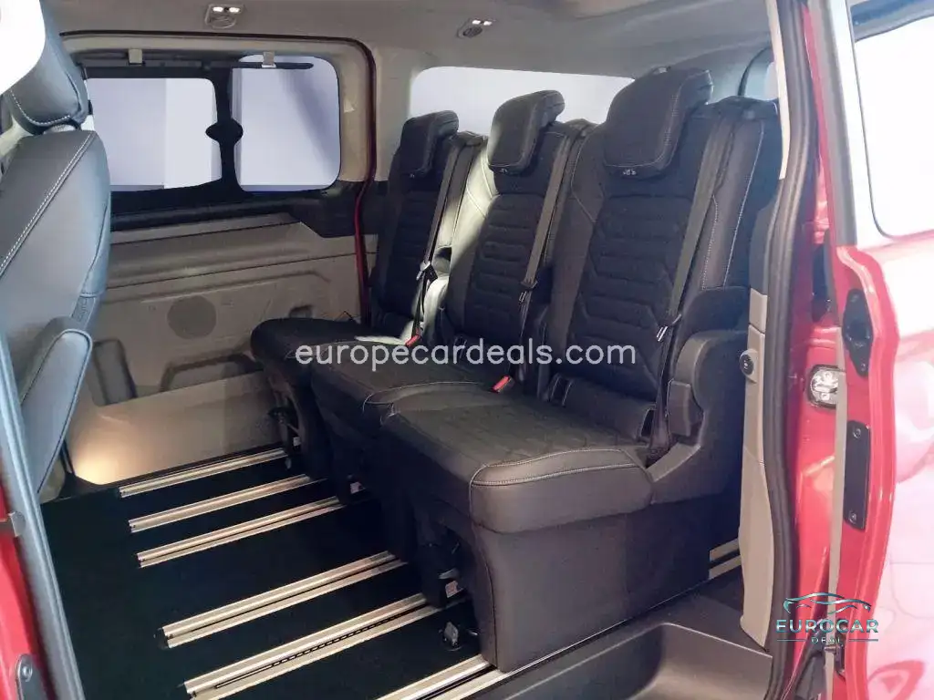 Ford Tourneo Custom