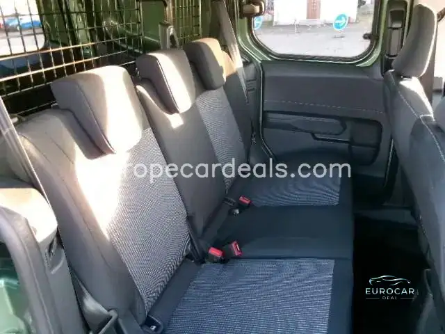 Ford Transit Courier