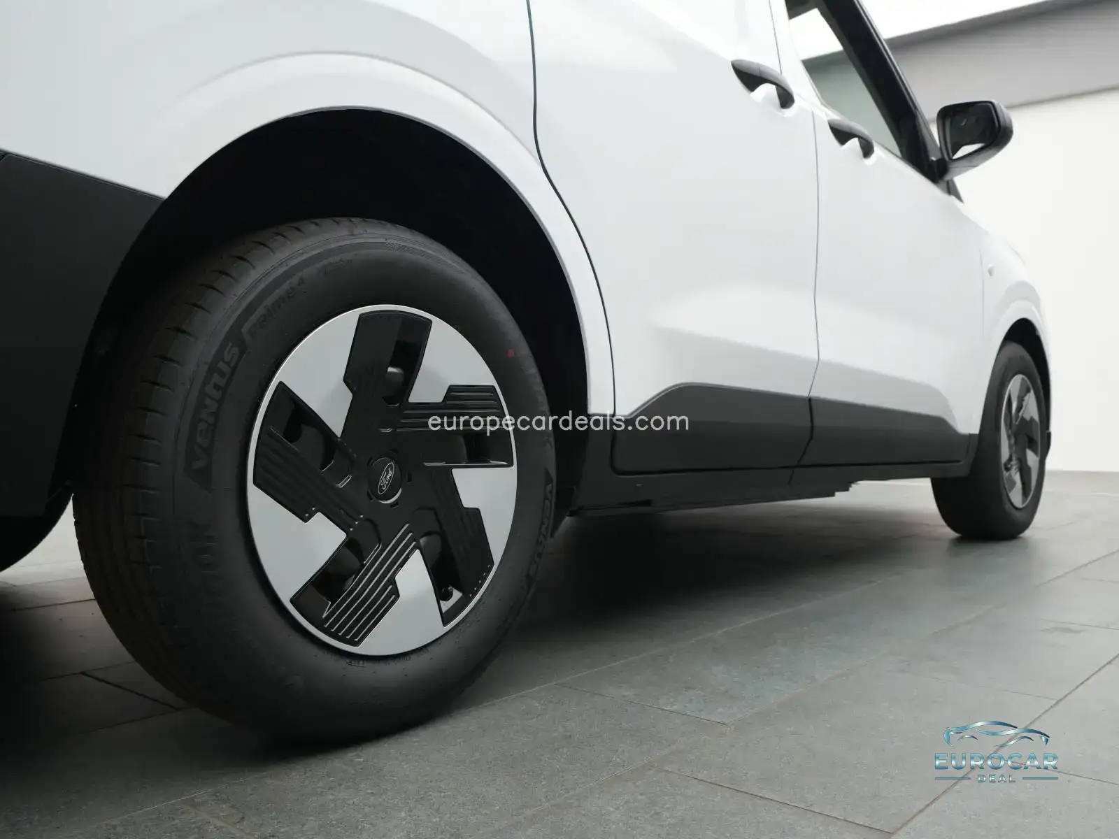 Ford Transit Courier
