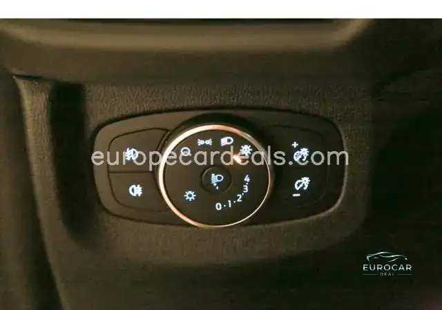 Ford Transit Courier
