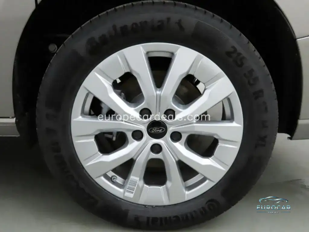 Ford Grand Tourneo