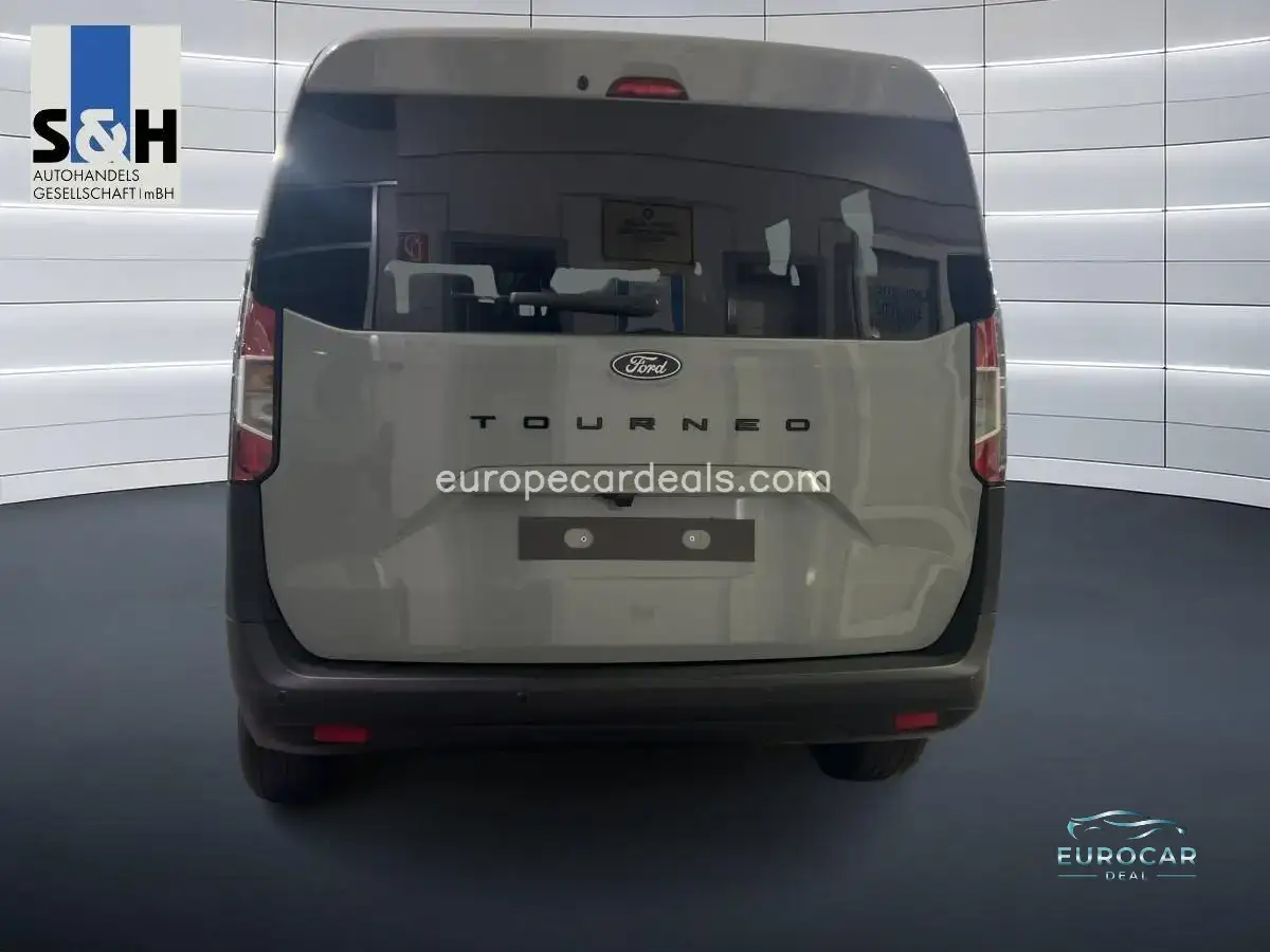 Ford Tourneo Courier