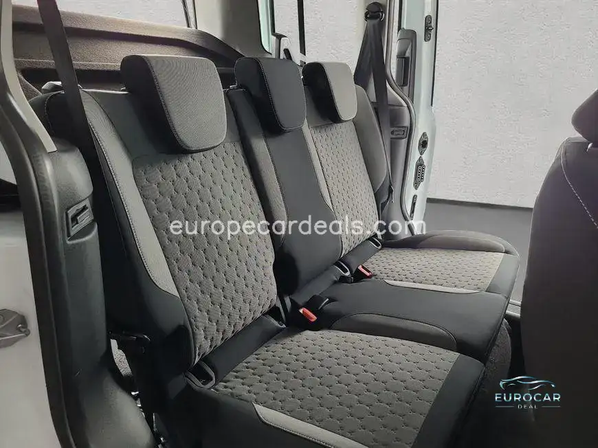 Ford Tourneo Courier