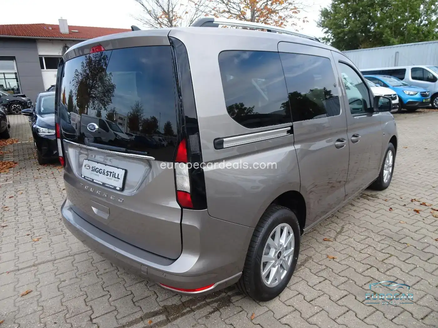 Ford Grand Tourneo