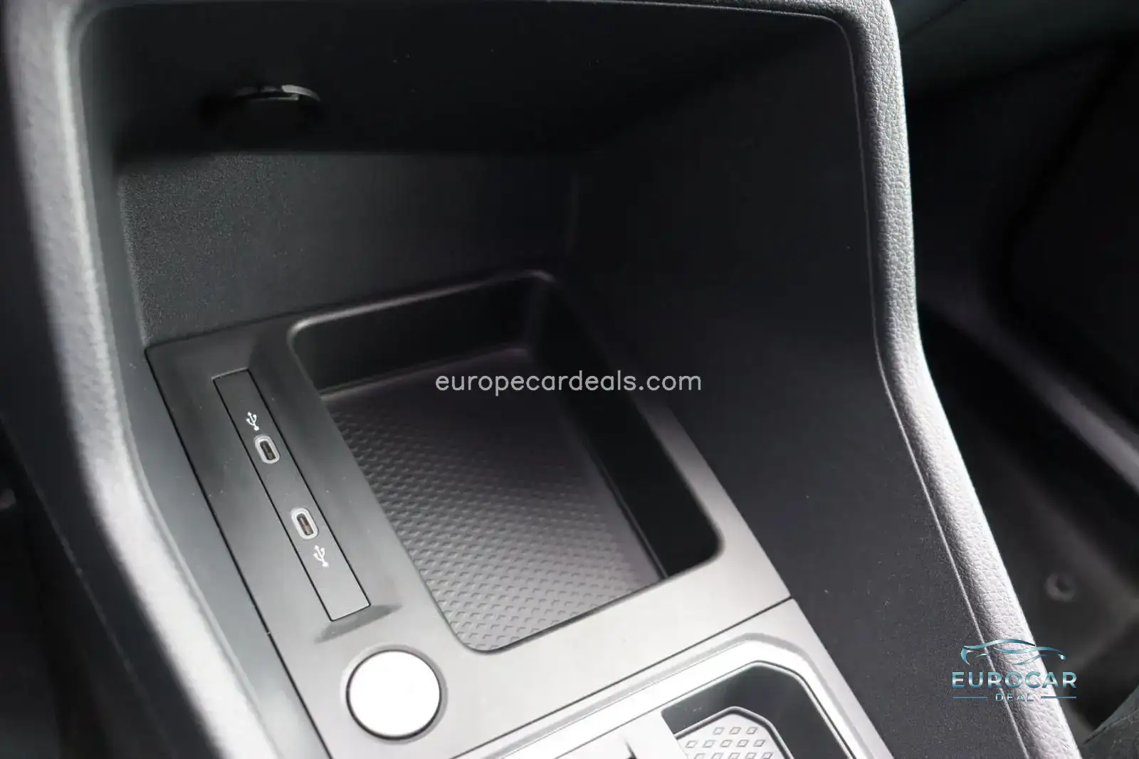 Ford Grand Tourneo