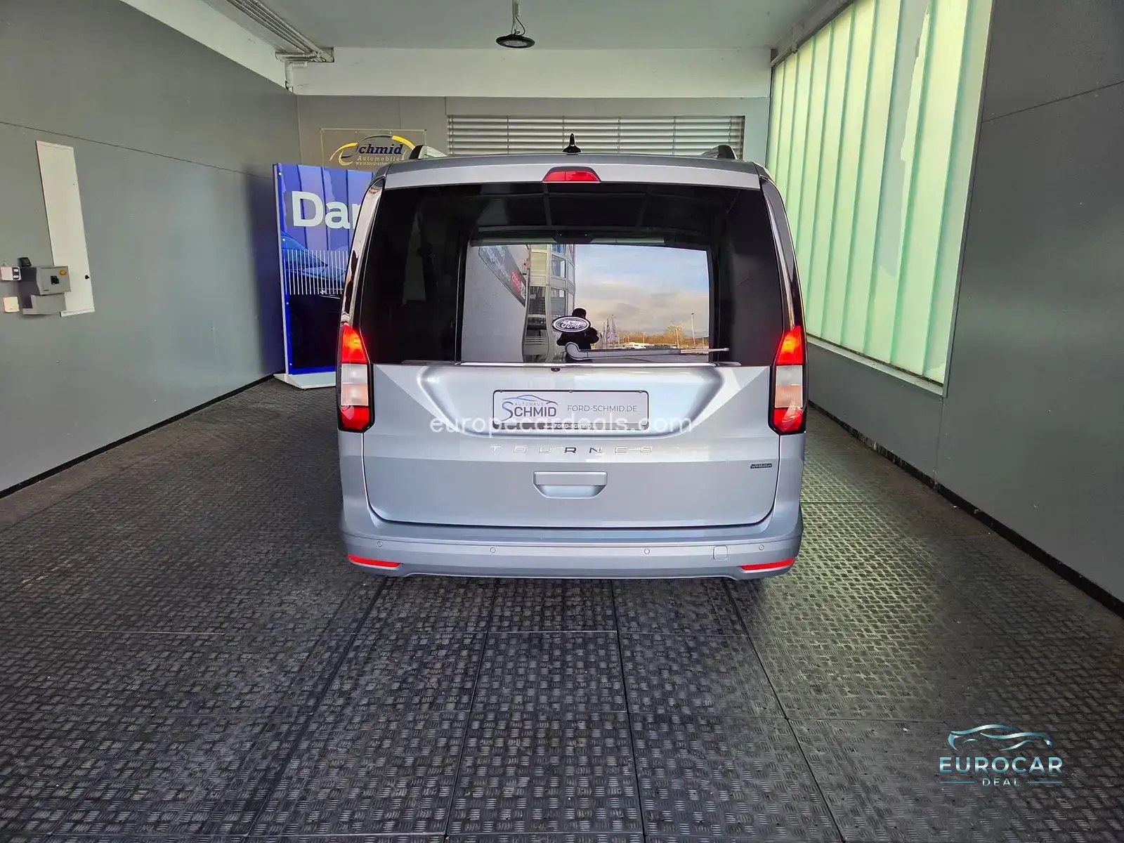 Ford Grand Tourneo