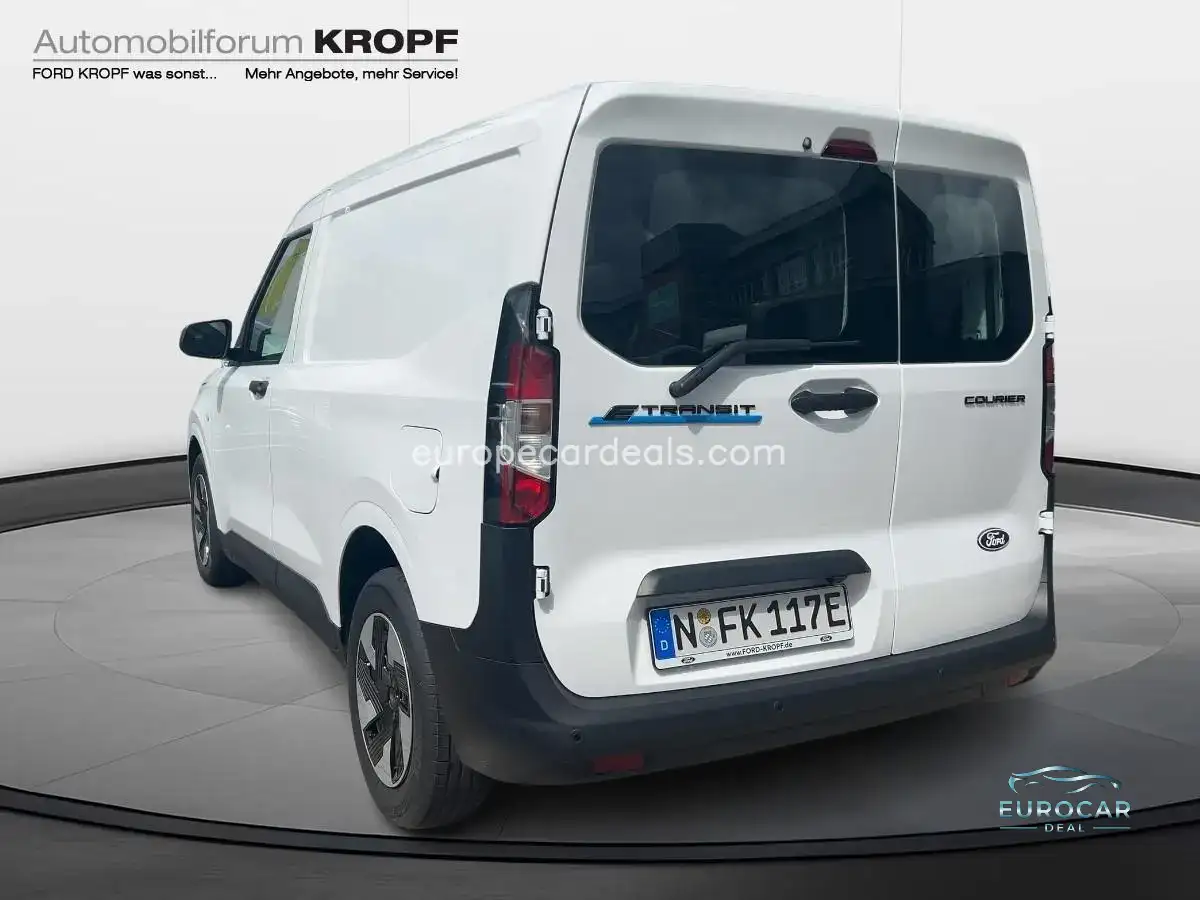 Ford Transit Courier