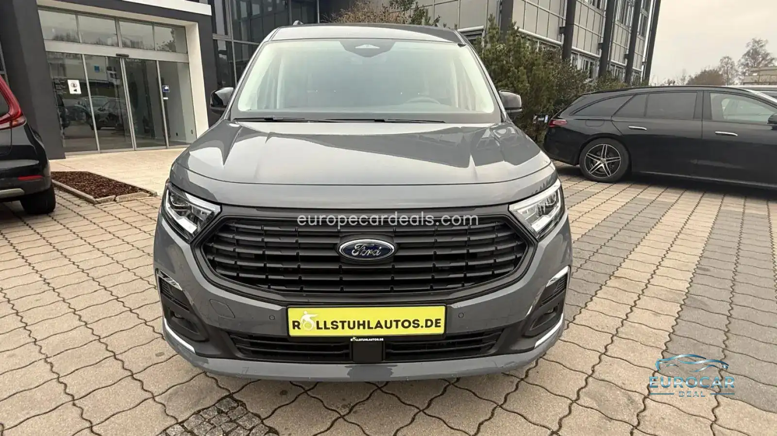 Ford Grand Tourneo