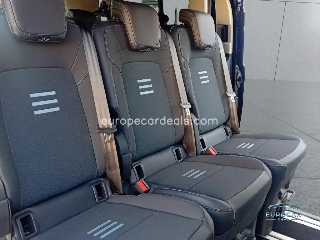 Ford Tourneo Custom