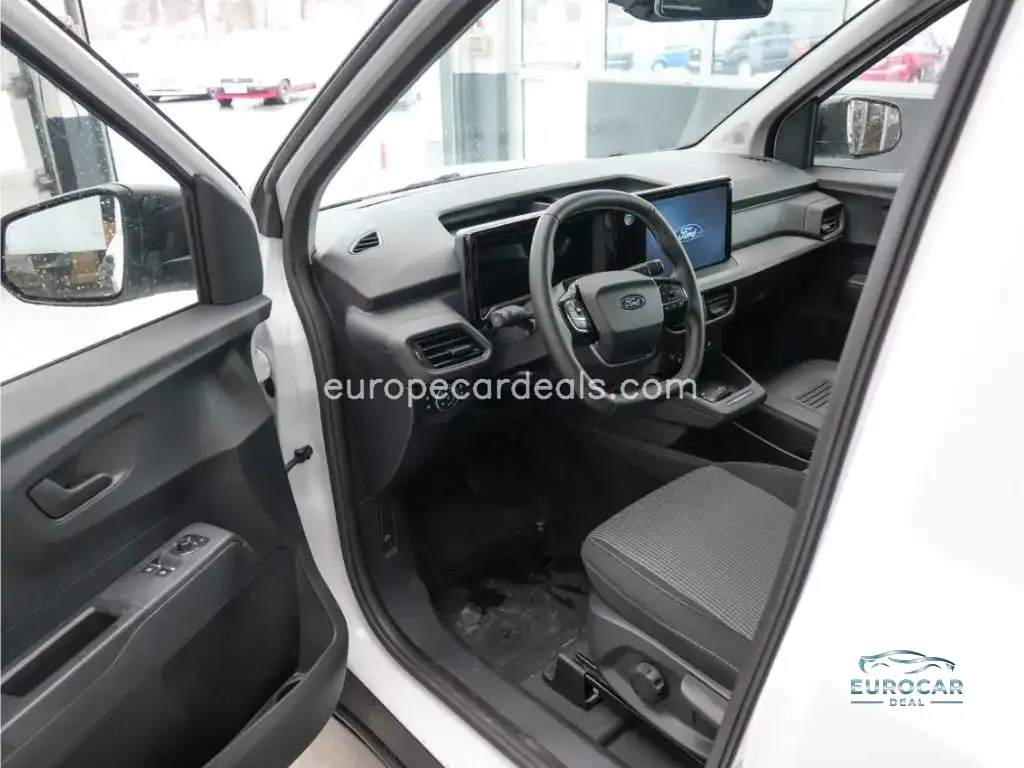 Ford Transit Courier