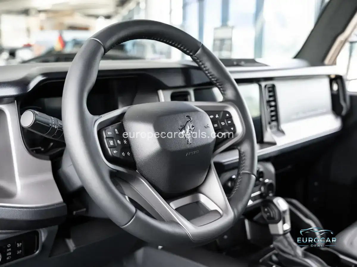 Ford Bronco