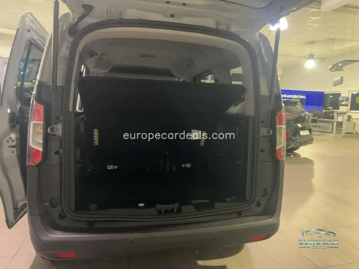 Ford Tourneo Courier