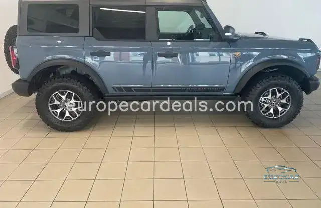 Ford Bronco