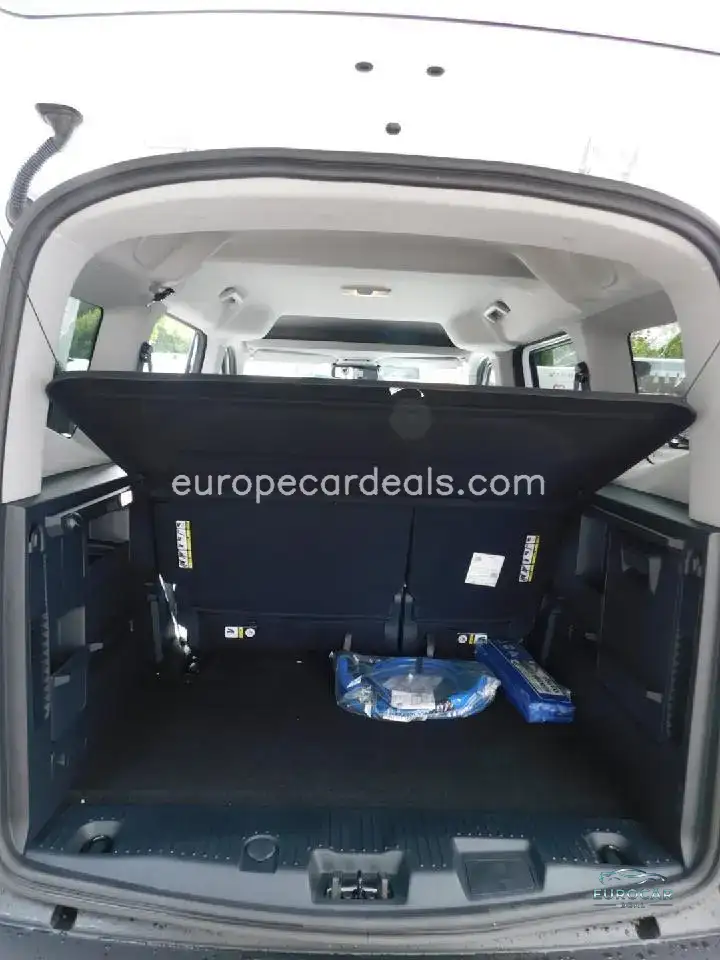 Ford Tourneo Courier