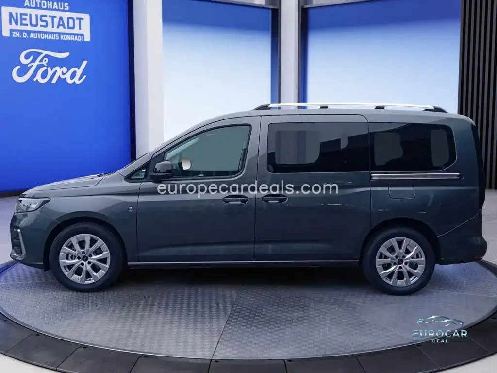 Ford Grand Tourneo