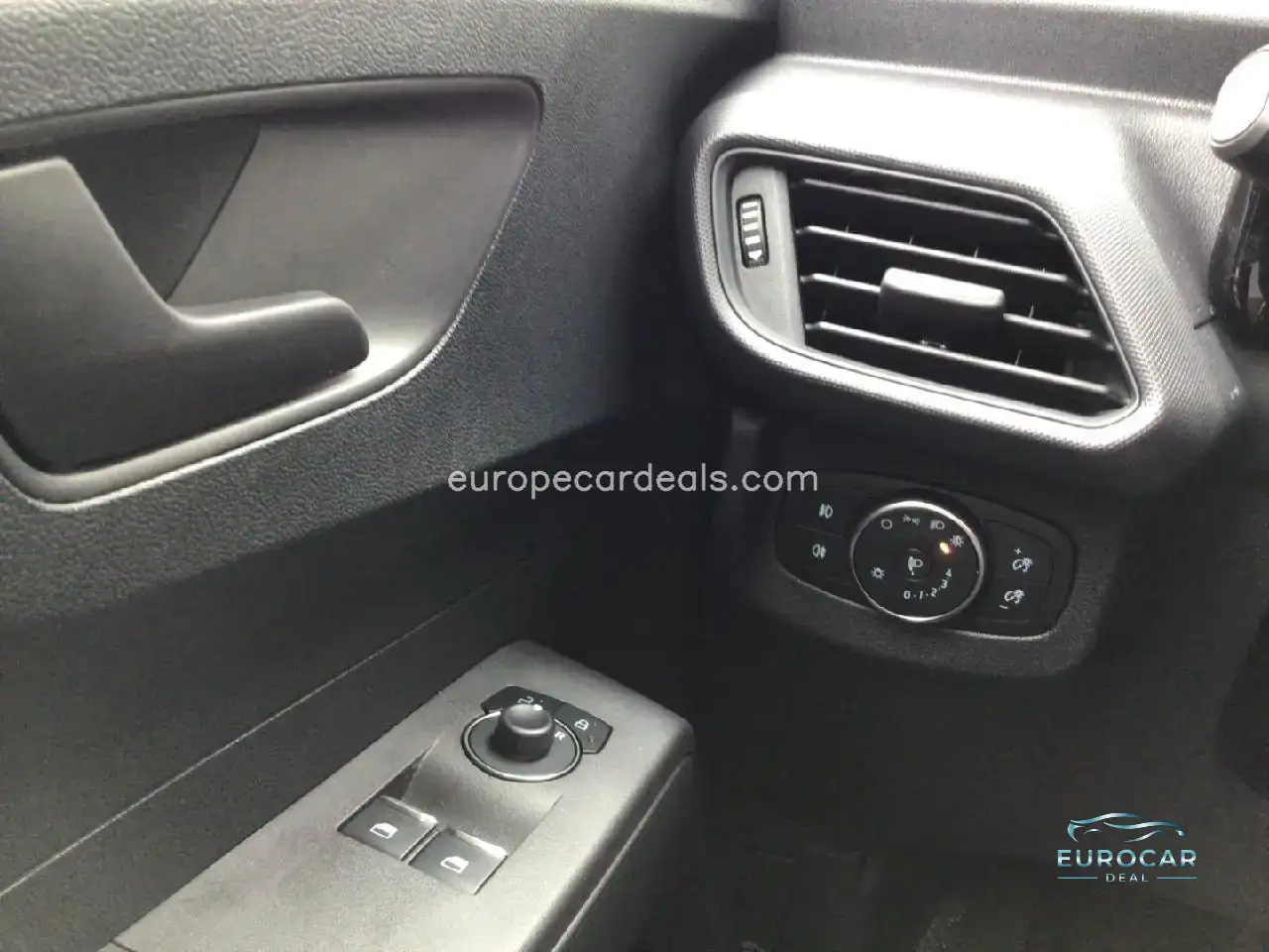 Ford Transit Courier