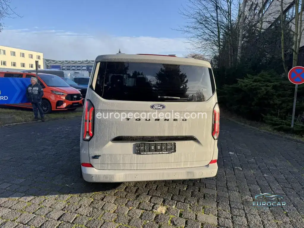 Ford Tourneo Custom