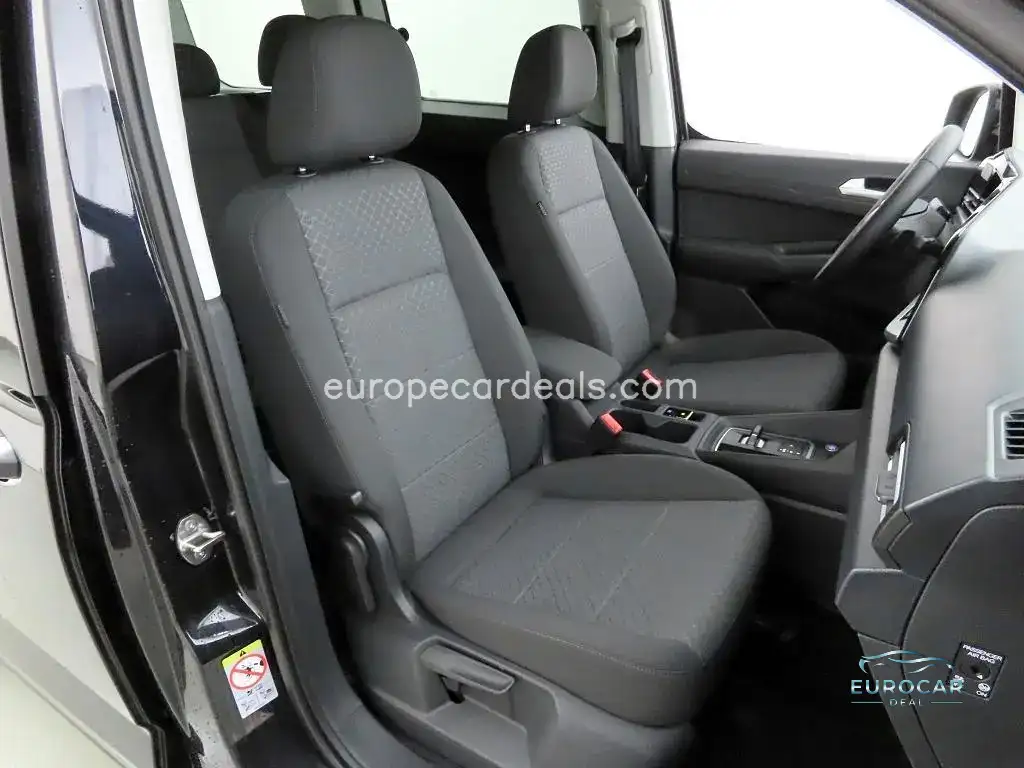 Ford Grand Tourneo