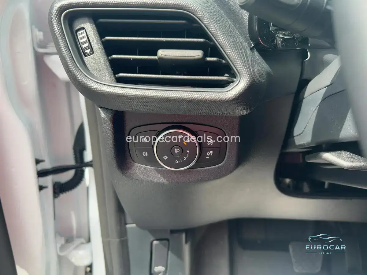 Ford Transit Courier