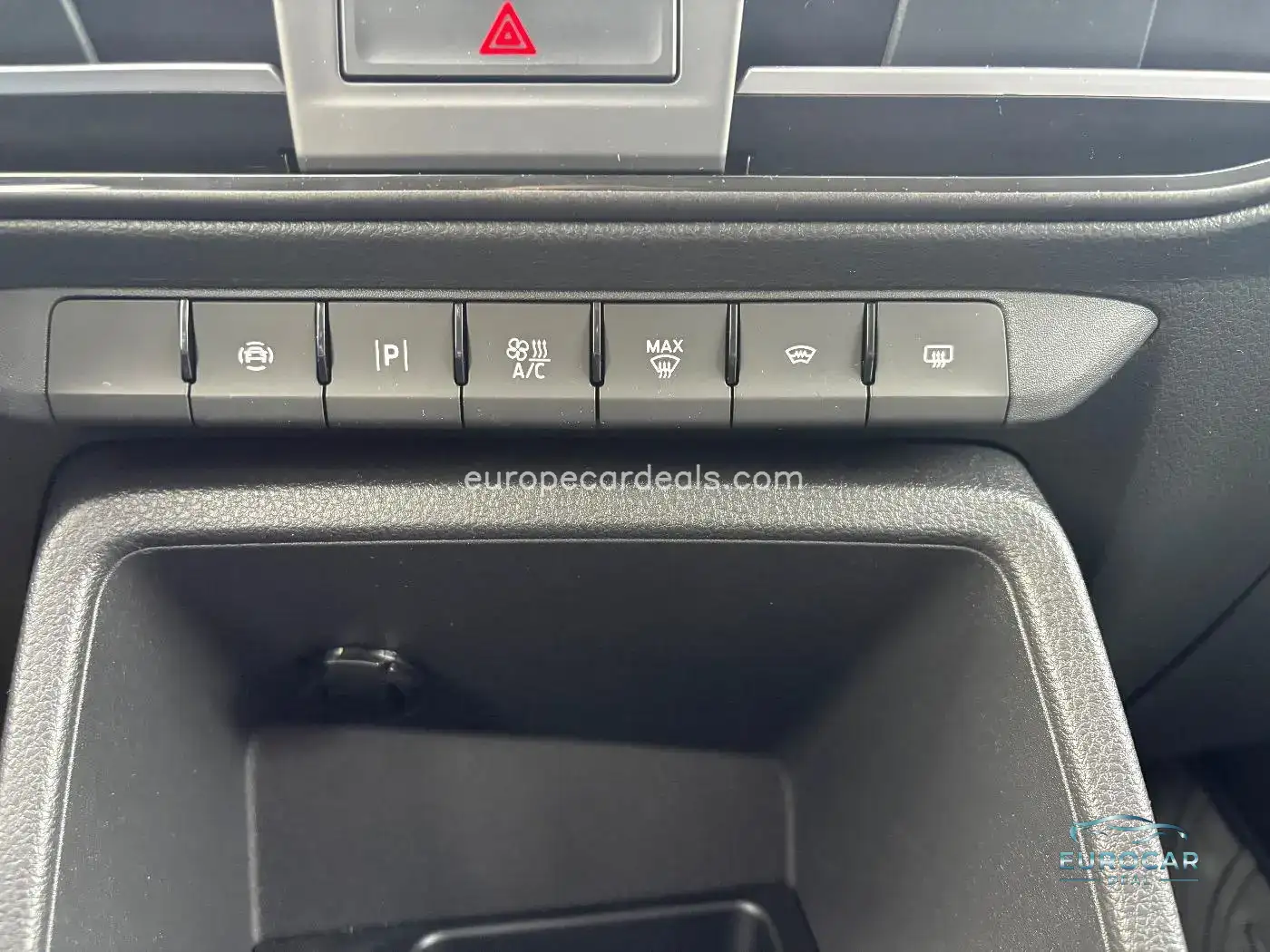 Ford Grand Tourneo