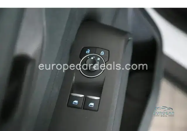 Ford Transit Courier