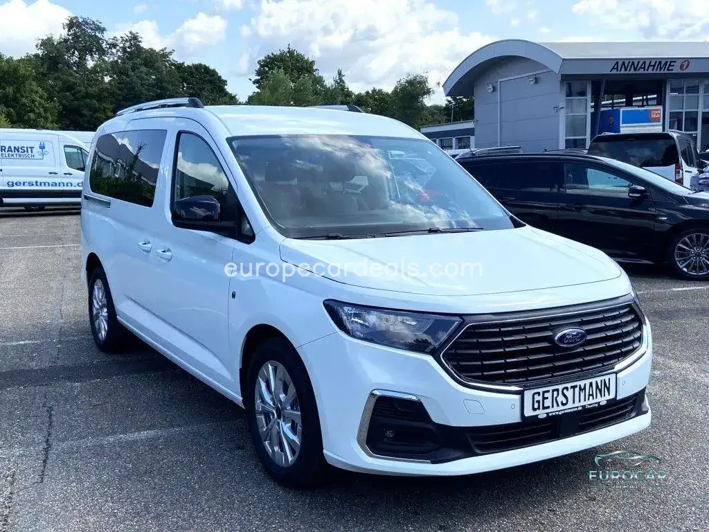 Ford Grand Tourneo