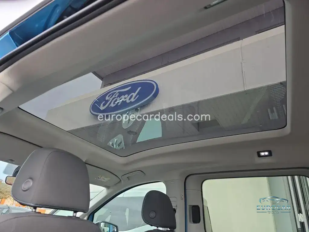 Ford Grand Tourneo
