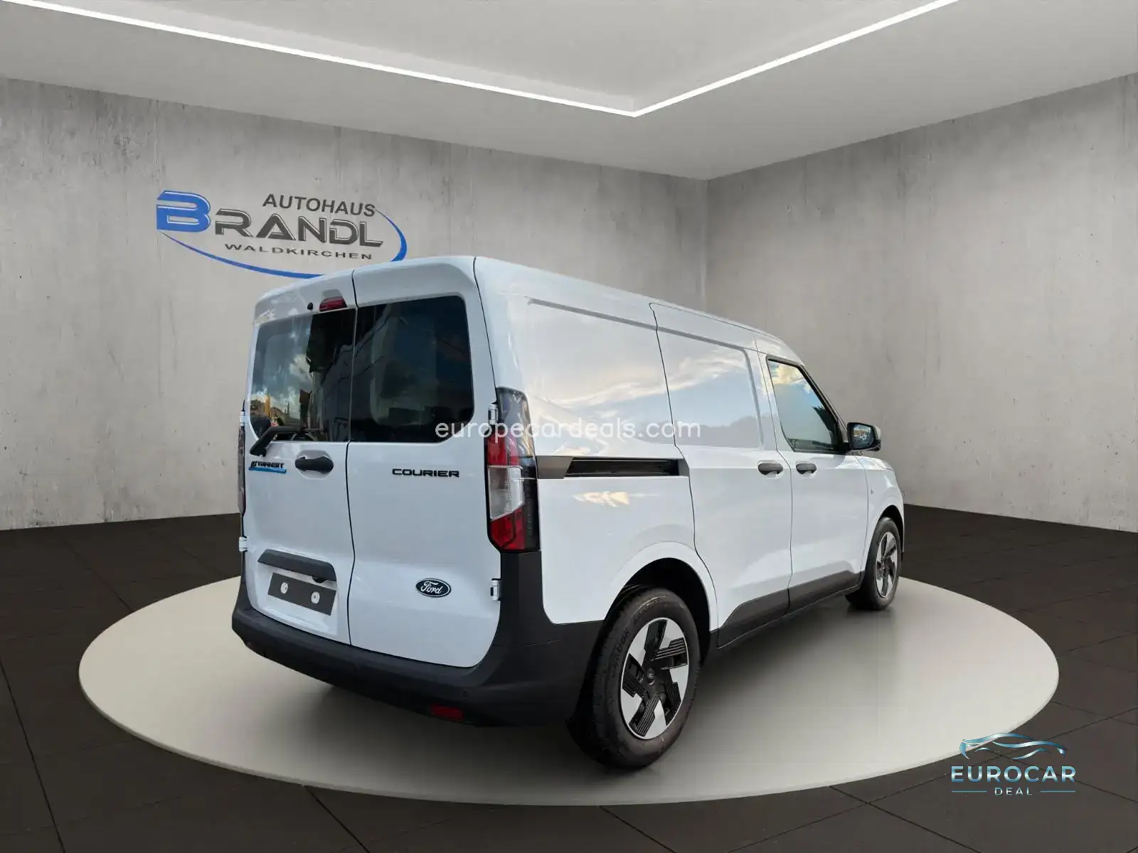 Ford Transit Courier