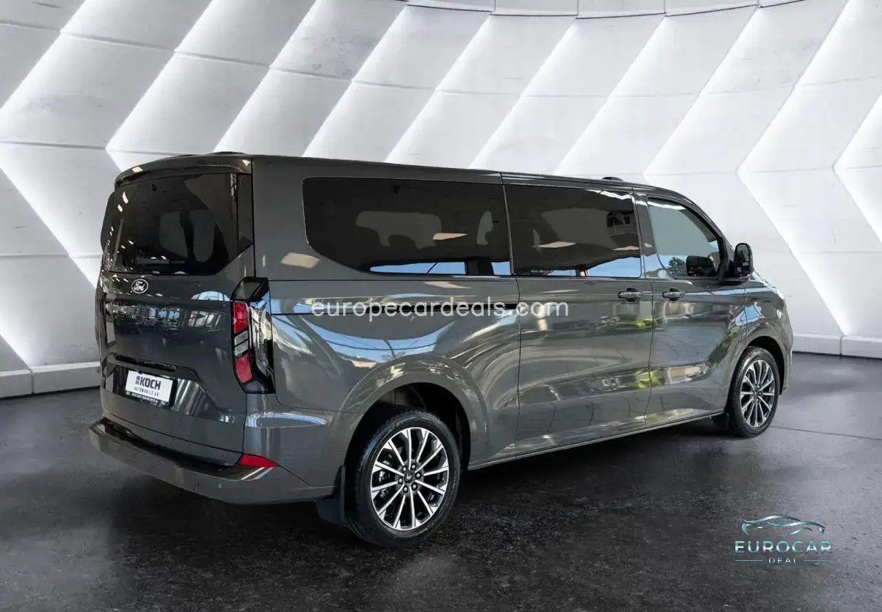 Ford Tourneo Custom