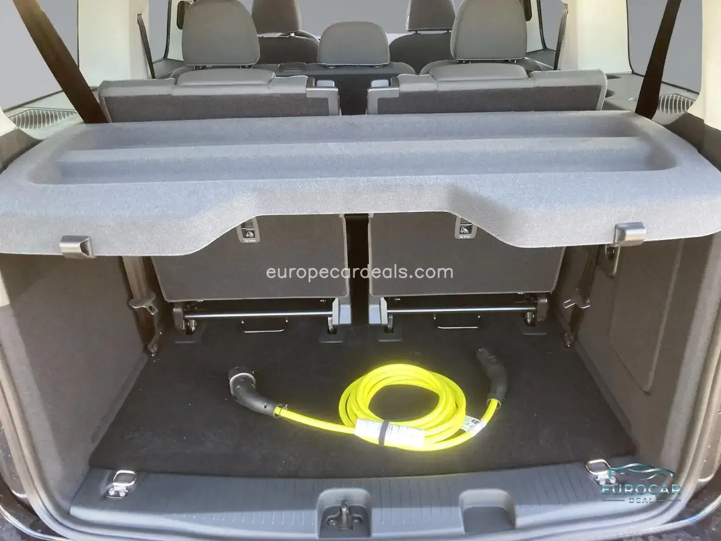 Ford Grand Tourneo